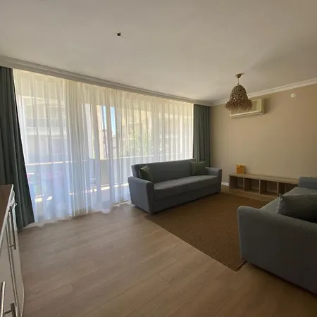 アパート Antik Homes *