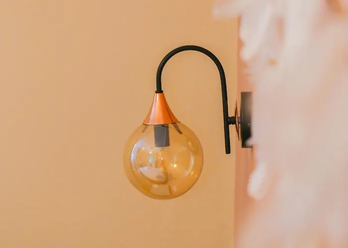 Antik Homes 马尔马里斯