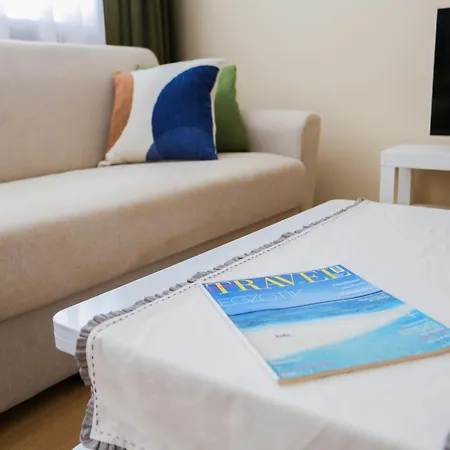 Antik Homes Appartement *